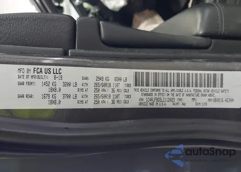 2020 Jeep Grand Cherokee Limited 4X4 z USA, uszkodzony, nr VIN 1C4RJFBG5LC112023